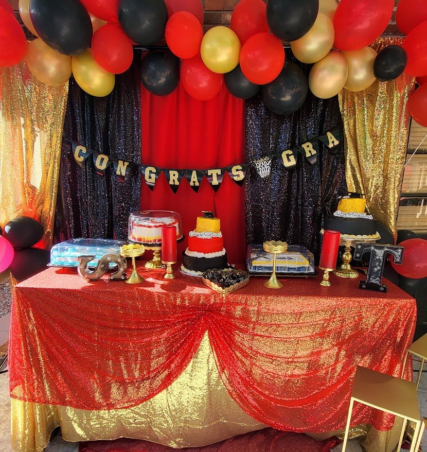 red black and gold cake table