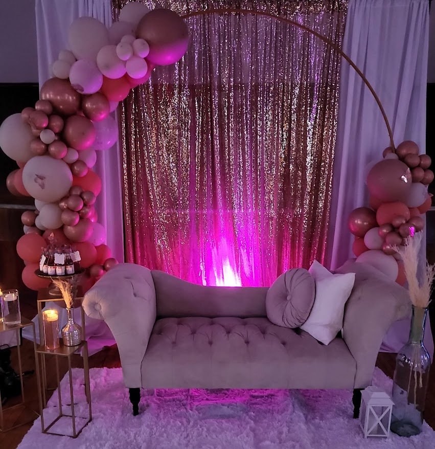 rose gold and beige chair table setting